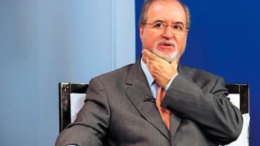 Eduardo Azeredo (PSDB) já é considerado foragido pela Justiça