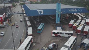 Após sete dias de greve, mais de 60 ônibus são depredados em Manaus