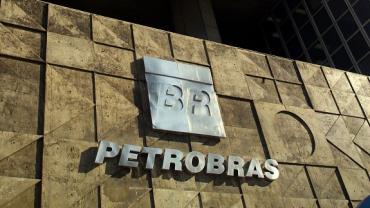 Petrobras reajusta preço do gás de cozinha na refinaria em 8,5%
