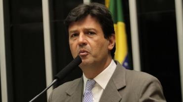 Mandetta está sendo cotado para ser ministro da Saúde, diz Bolsonaro