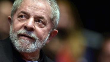 Defesa de Lula pede liberdade após decisão do Supremo