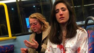 Polícia detém quinto suspeito de agredir lésbicas dentro de ônibus em Londres