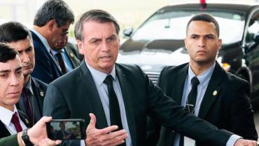 Bolsonaro: Excludente de ilicitude a policiais que matarem em serviço pode sair hoje