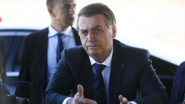 Bolsonaro: decisão sobre taxação de energia solar cabe à Aneel