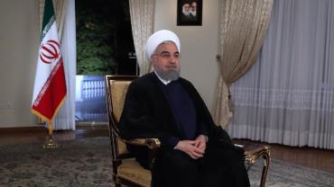 Presidente do Irã diz que política dos EUA é a causa de aumento de tensão militar