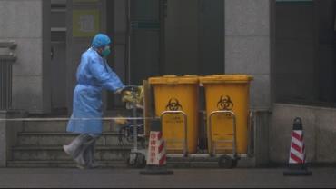 Número de mortos por vírus chinês chega a 17, diz TV