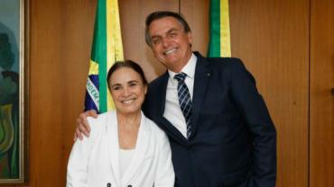 Regina Duarte se reúne com Bolsonaro no Palácio do Planalto
