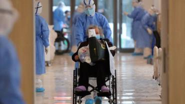 EUA registram mais de 2 mil mortes por vírus em 24 horas