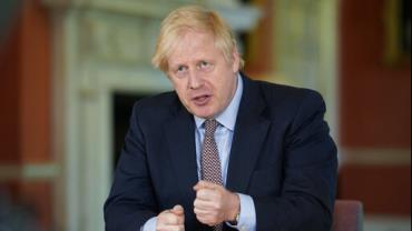 Reino Unido anuncia plano de reabertura, mas mantém lockdown