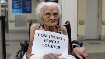 Idosa de 100 anos é curada da Covid-19 no Rio de Janeiro