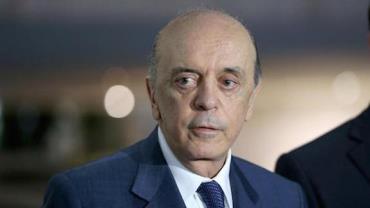 Lava Jato denuncia José Serra por lavagem de dinheiro e PF cumpre mandado de busca
