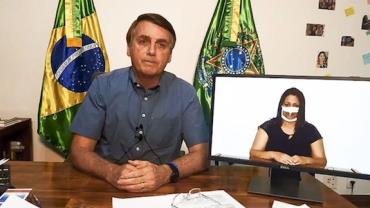 "Vamos ter que buscar fonte de recurso para o Fundeb", diz Bolsonaro