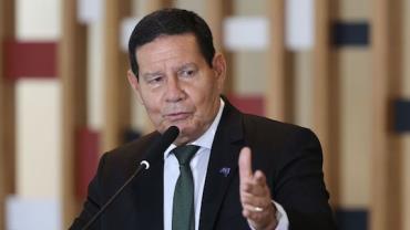 Em artigo, vice-presidente Mourão pede união e otimismo para 2021