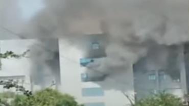 Incêndio atinge prédio na sede do Instituto Serum, na Índia