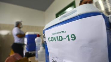 Covid-19: Governo prevê obter 454,9 milhões de doses de vacinas até dezembro de 2021