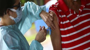 Rio anuncia antecipação de vacinação de grupos prioritários