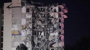 Parte de prédio desaba e deixa feridos em Miami, nos EUA
