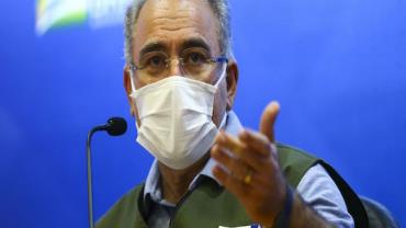 Brasil recebe 300 mil vacinas da Janssen antecipadamente