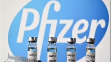 Mais de 900 mil doses da vacina da Pfizer chegam ao Brasil