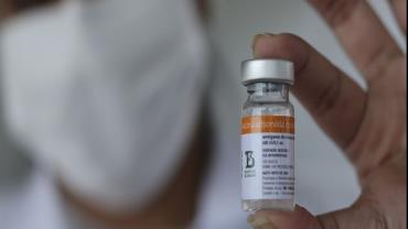 Ministério da Saúde recebe 1 milhão de doses da Coronavac