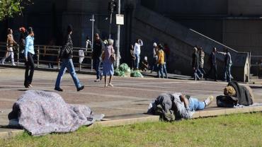Governo de SP realiza ações para proteção social das pessoas em situação de rua durante a frente fria