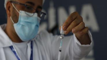 Covid-19: julho teve distribuição de 43 milhões de doses de vacinas