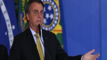 Presidente Bolsonaro convida população a ir às ruas no dia 7