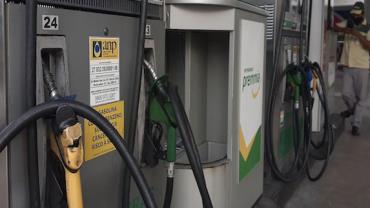 Câmara do DF aprova redução na alíquota do ICMS para combustível