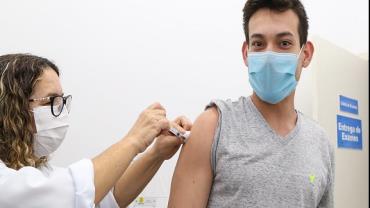 Governo de SP promove ação para vacinar quem ainda não cumpriu o esquema vacinal