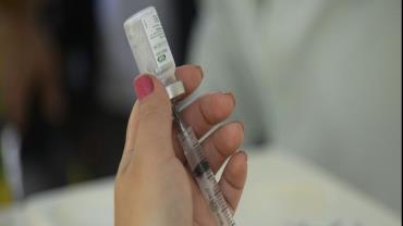 Butantan vai doar 400 mil doses de vacina da gripe para o Rio