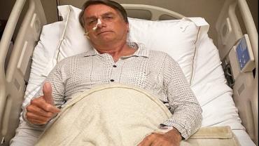 Bolsonaro publica foto no hospital após ser internado em SP