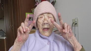 Mulher mais velha do mundo faz aniversário e completa 119 anos