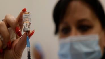 Minas quer começar vacinação de crianças contra covid-19 neste sábado (15)