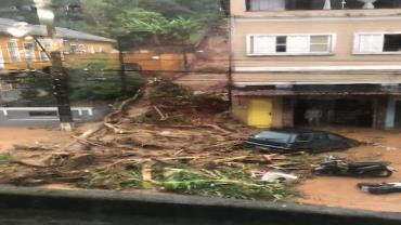 Número de mortes causadas pelas chuvas em Petrópolis sobe para 35