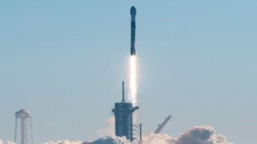 SpaceX inicia nova missão e coloca nanossatélite da UnB em órbita