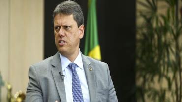 Em pesquisa espontânea, Tarcísio Gomes lidera para governar estado de São Paulo