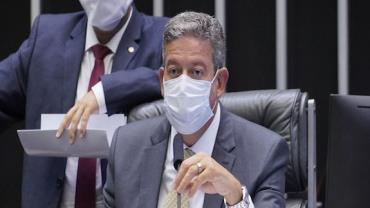 Legislativo quer dar palavra final sobre cassação de parlamentares