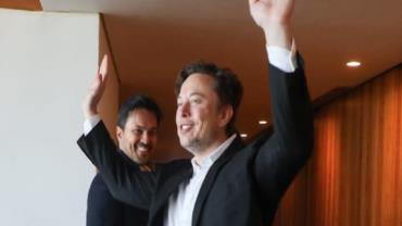 Elon Musk diz estar 'super empolgado' no Brasil e se encontra com Bolsonaro