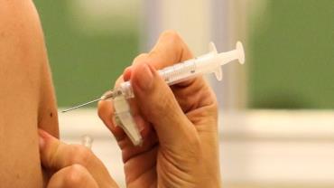 SP amplia vacinação de covid-19 e gripe para pessoas acima de 50 anos