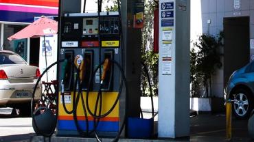 Estado de SP anuncia redução do ICMS de 18% na gasolina