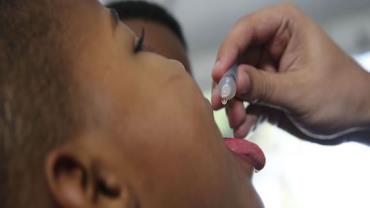 OMS: vacinação infantil tem a maior queda continua dos últimos 30 anos