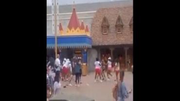 Famílias trocam socos após desentendimento em fila de parque da Disney; vídeo