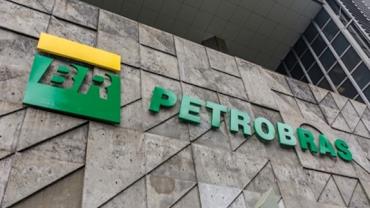 Petrobras anuncia nova redução no preço da gasolina a partir de sexta (29)