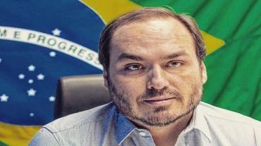 Carlos Bolsonaro pede licença sem remuneração da Câmara Municipal do Rio de Janeiro