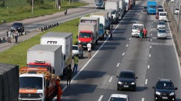 Mais de 600 manifestações foram desfeitas em rodovias federais, diz PRF