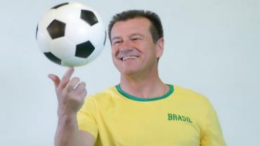 'Esquenta UltraBlack': Eterno capitão Dunga estrela novo filme da Ultrafarma