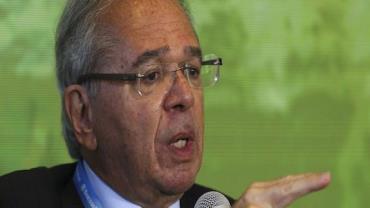 Paulo Guedes se reúne com economistas da transição governamental