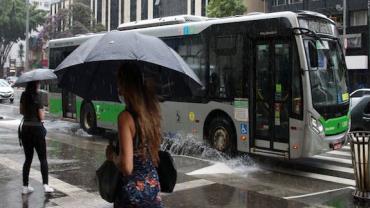 Temporal deixa São Paulo em estado de atenção para alagamentos