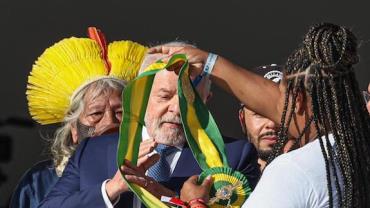 Combate à fome e respeito à democracia são prioridades, diz Lula