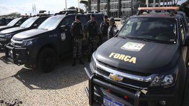 Mais de 650 policiais chegam a Brasília para compor a Força Nacional